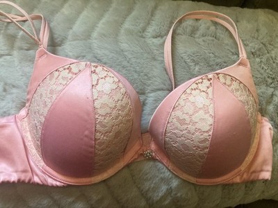 Victorias Secret Very Sexy Push Up Bra Baby Pink With White Lace Detailing  36 C