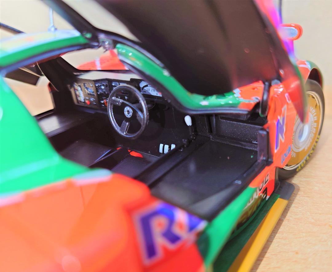 AUTOart製1/18 1991年ル・マン日本初総合優勝MAZDA 787B AUTOart 1:18 scale MAZDA 787B #55, 24h LeMans Winner 1991
