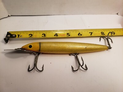cisco kid 2 & 2 1 8 fishing lure Suick Cisco Kids are perfectly weighted and balanced Suick Lures - Cisco Kid