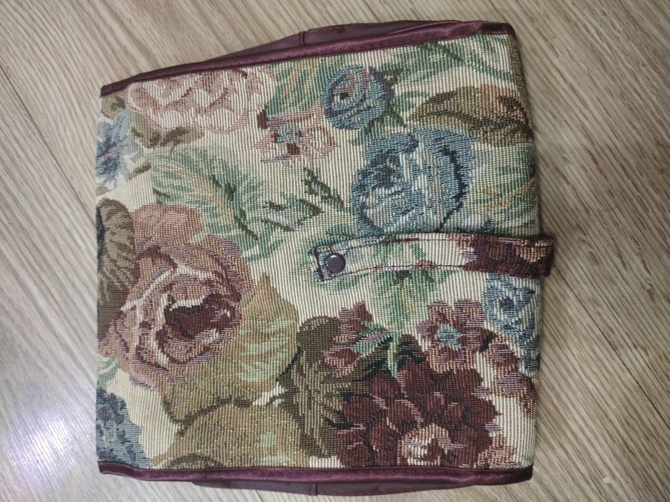 复古 Jafra 化妆品化妆旅行包新品 — 第 3/4 张图片