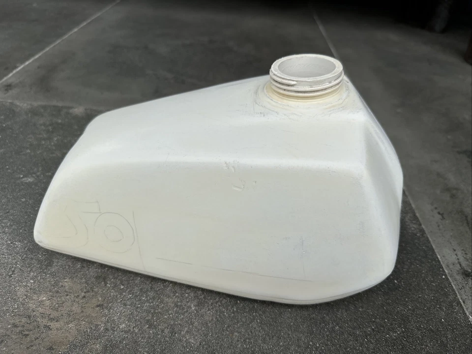 Yamaha 1980 1981 YZ50 YZ60 OEM usado tanque de combustible/tanque de gasolina #203R0-100E1 Foto 4 de 4