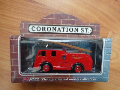 LLEDO DAYS GONE CLASSIC CORONATION STREET FIRE ENGINE 'WEATHERFIELD FIRE SERVICE