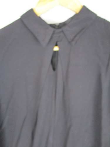 Cue Womans Shift dress Sz 8 Collared neck Invisible zip in back Keyhole in front - Picture 9 of 9