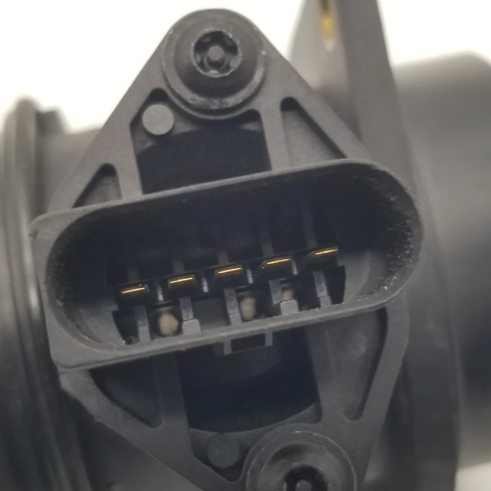 2002 2003 2004 2005 Volkswagen Passat MAF Mass Air Flow Meter 06A906461N - Image 4 of 4