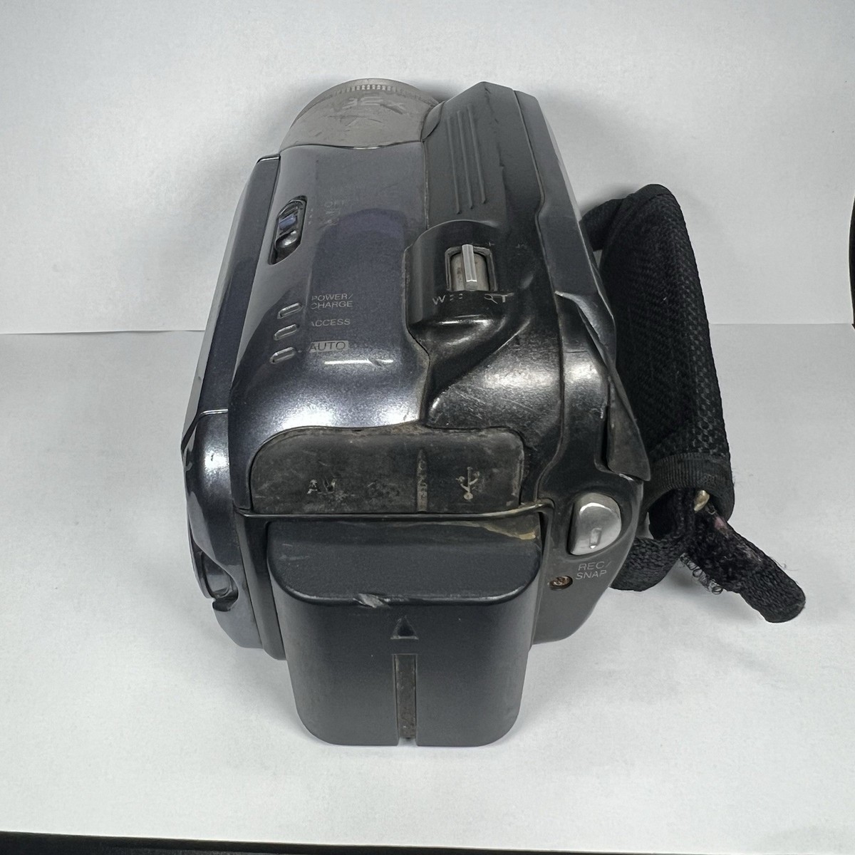 JVC Everio GZ-MG27U 20GB HDD Hard Disk Drive Camcorder NOT TESTED