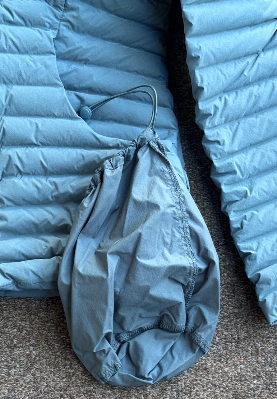 Lululemon PACK IT DOWN jacket Removable Hood GREE… - image 7