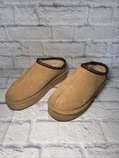 BEARPAW Martis Women s Size 8 Tan Suede Platform Clog Slippers Slip On