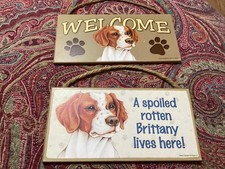 BRITTANY SPANIEL DOG 2 WOODEN SIGNS,EXC. COND,MADE IN USA/FREE POSTAGE   
