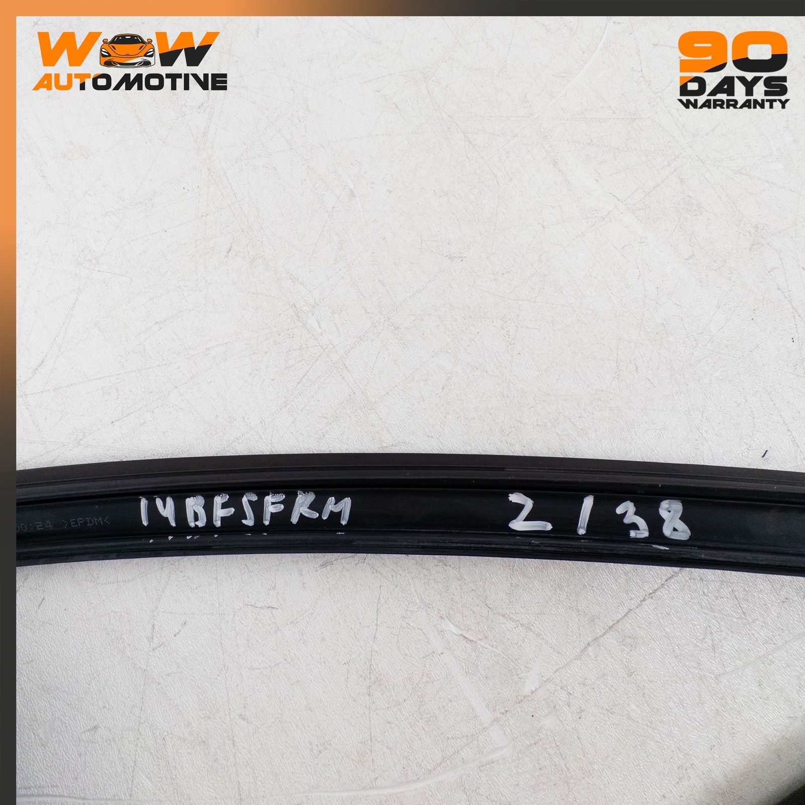 14-19 BENTLEY FLYING SPUR FRONT RIGHT PASSENGER SIDE DOOR WEATHER STRIP SEAL OEM