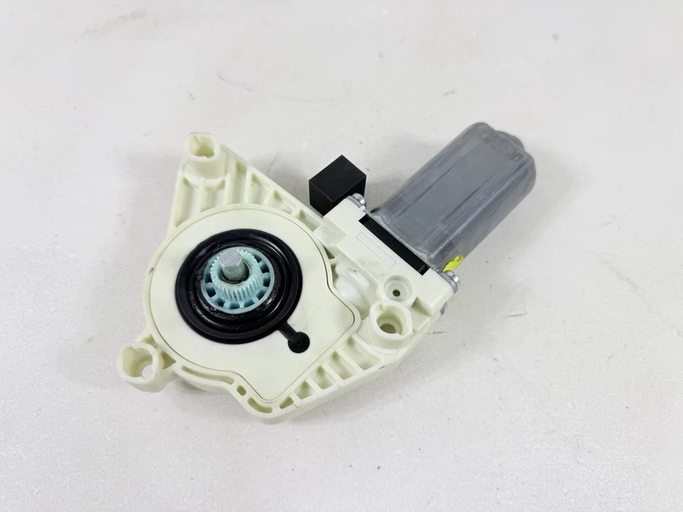 Volkswagen Golf 2015-2017 puerta delantera izquierda motor regulador ventana eléctrica fabricante de equipos originales Foto 4 de 4