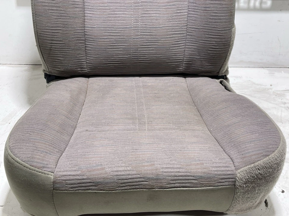 Par de asientos delanteros para conductor y pasajero caqui 03 04 05 06 Jeep TJ Wrangler OEM CC Foto 3 de 4