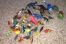 Dinosaurs Lot Of 50 Plastic Toy Mixed Sizes