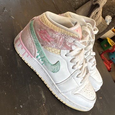 Air Jordan 1 Mid SE Ice Cream GS Size 5Y
