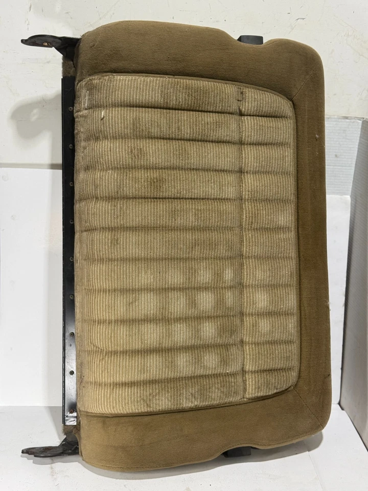 GMC/CHEVY C/K 2500 3500 1988-1994 SUBURBANO FILA MEDIA ASIENTO IZQUIERDO SUPERIOR MARRÓN Foto 2 de 4