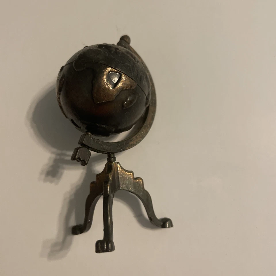 Vintage Durham Industries 1976 Dollhouse Globe Bronze Figurine Globe Miniature - Image 4 of 4