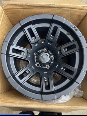 Mickey Thompson Sidebiter II wheel 15” x 10” 5x4.5 bolt pattern