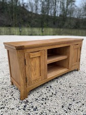 Oak Furnitureland Orrick Solid Oak TV Unit / Media Stand Cabinet RVE031 – Rustic