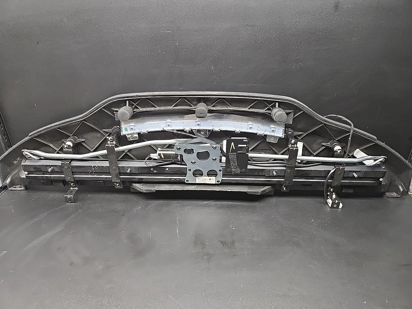 2014-2017 Maserati Ghibli Rear Parcel Shelf Cover / Sunshade & Third Brake Light