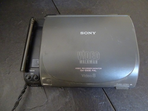 SONY VIDEO MONITOR GV-S50E FOR PARTS  DEFEKT?  ERSATZTEILE MALFUNKTION