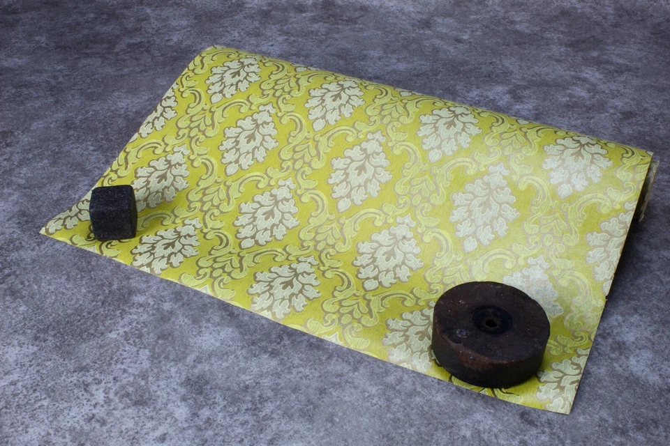 Papel pintado dorado vintage diseño floral Foto 2 de 4