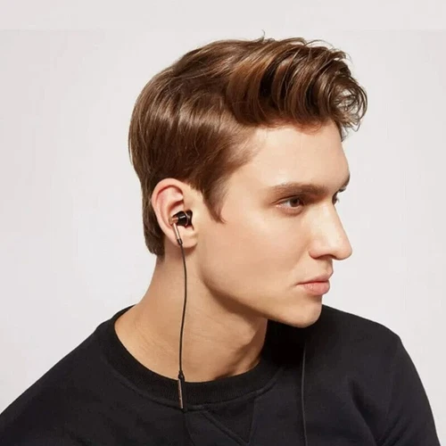 1MORE Hi-Res In-Ear Triple Driver Earphones Headphones (Cable Incl) Tested - Picture 2 of 11