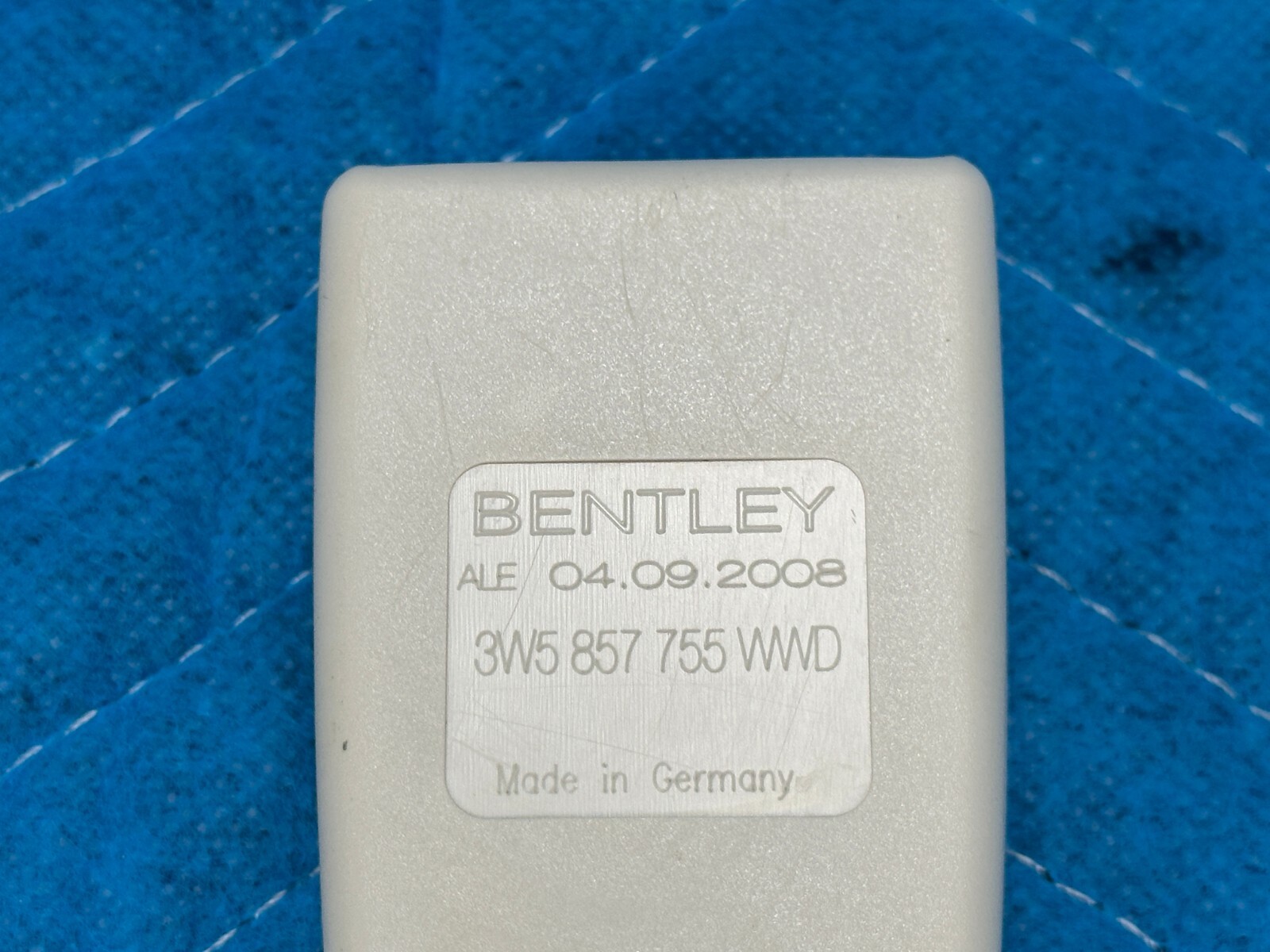 Bentley Cont Flying Spur Front Driver's Seat Belt Buckle Ivory 29k 2006-2012 OEM