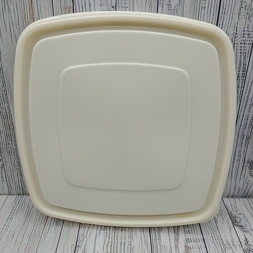 Rubbermaid Servin Saver #3 Square Almond Lid 0013 Replacement Cover Lid ONLY