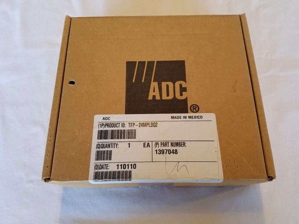 TFP-24MPLDQ2 MPO-LC 24-Fiber 12 LC MM OM3 Left Angle Adapter Cassette - Image 2 of 4