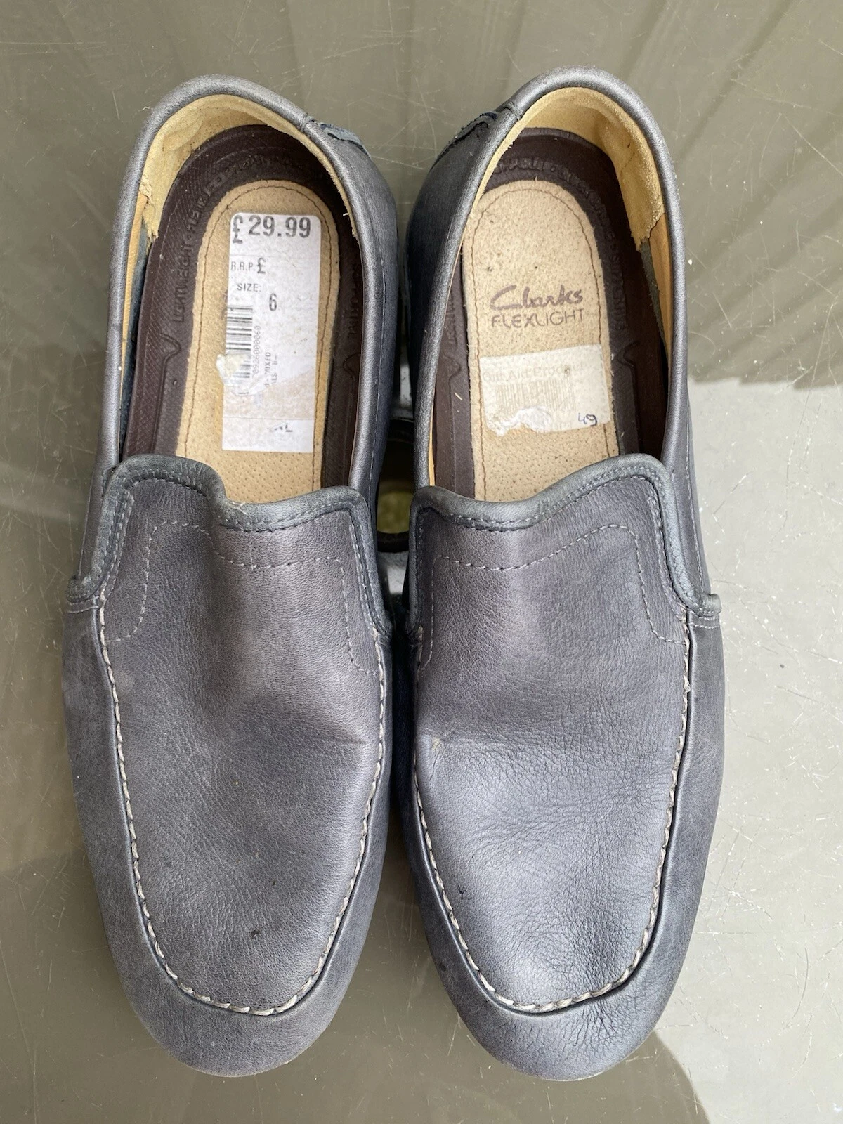 Scarpe grigie da uomo Clarks Flexlight buone condizioni