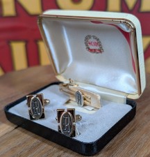 Vintage Hickok R Cufflinks and Tie Clip Set Gold Tone Men's Formal Wear Gift Box