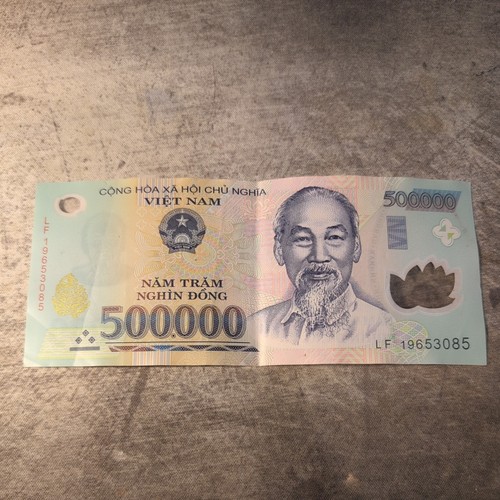 Vietnam 500000 Dong banknote CURRENCY VND 500k Dong Circulated