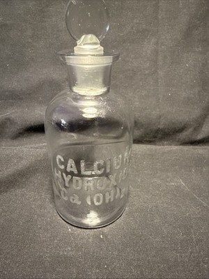Vintage Calcium Hydroxide Apothecary Jar Bottle 6 Oz Pharmaceutical Lab TCW CO