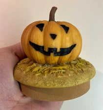 Our America Yankee Candle Jar Topper Lid Halloween Decor Jack-o-Lantern Pumpkin