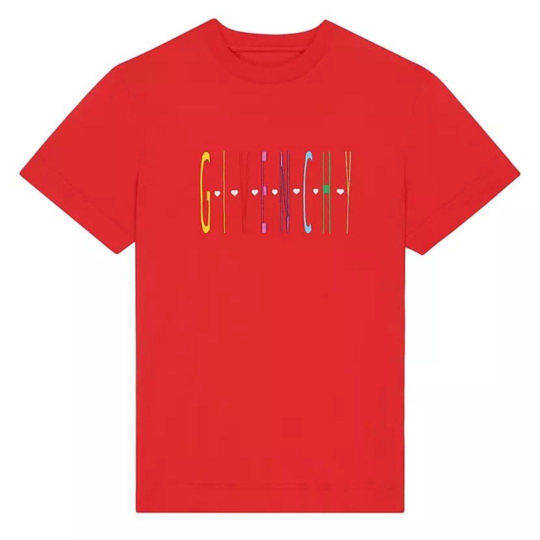 Приталенная красная футболка с логотипом Givenchy в виде сердца 107290₽