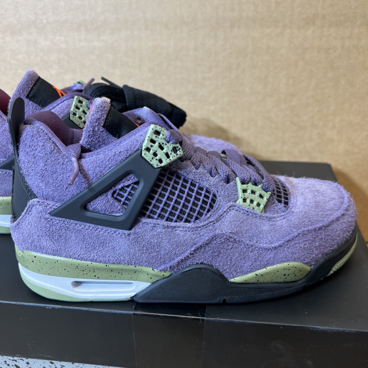 Nike Air Jordan 4 Retro Canyon Purple-Safety Orange Womens Sz 6.5