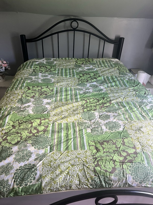 2 Xhilaration Green Floral Patchwork Full comforter Reversible Cotton