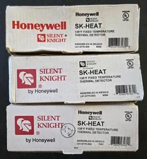 SILENT KNIGHT SK-HEAT 135° FIXED TEMPERATURE HEAT DETECTOR "IVORY" - NEW 3 AVAIL