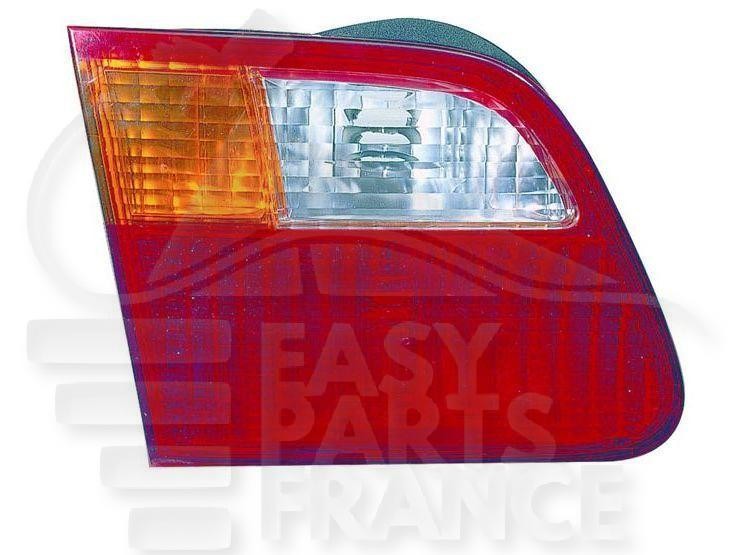 Feu arrière-gauche intérieur pour réparer une Honda Civic 4 portes