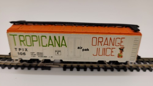 Trix 106 Tropicana orange juice Box Car N Scale - Afbeelding 1 van 7