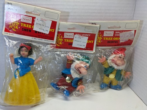 1970er Sears SCHNEEWITTCHEN und zwei ZWERGE Walt Disney Christbaumschmuck Neu aus altem Lagerbestand