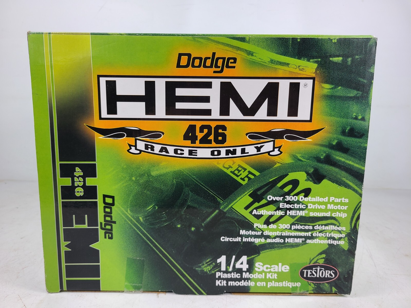 (NEW) Testors 426 Dogde Race Only Hemi A990 Engine Model Kit 1/4 Scale