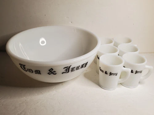 Vintage Lot Tom & Jerry Milk Glass Punch Bowl & 6 Cups - Great Condition