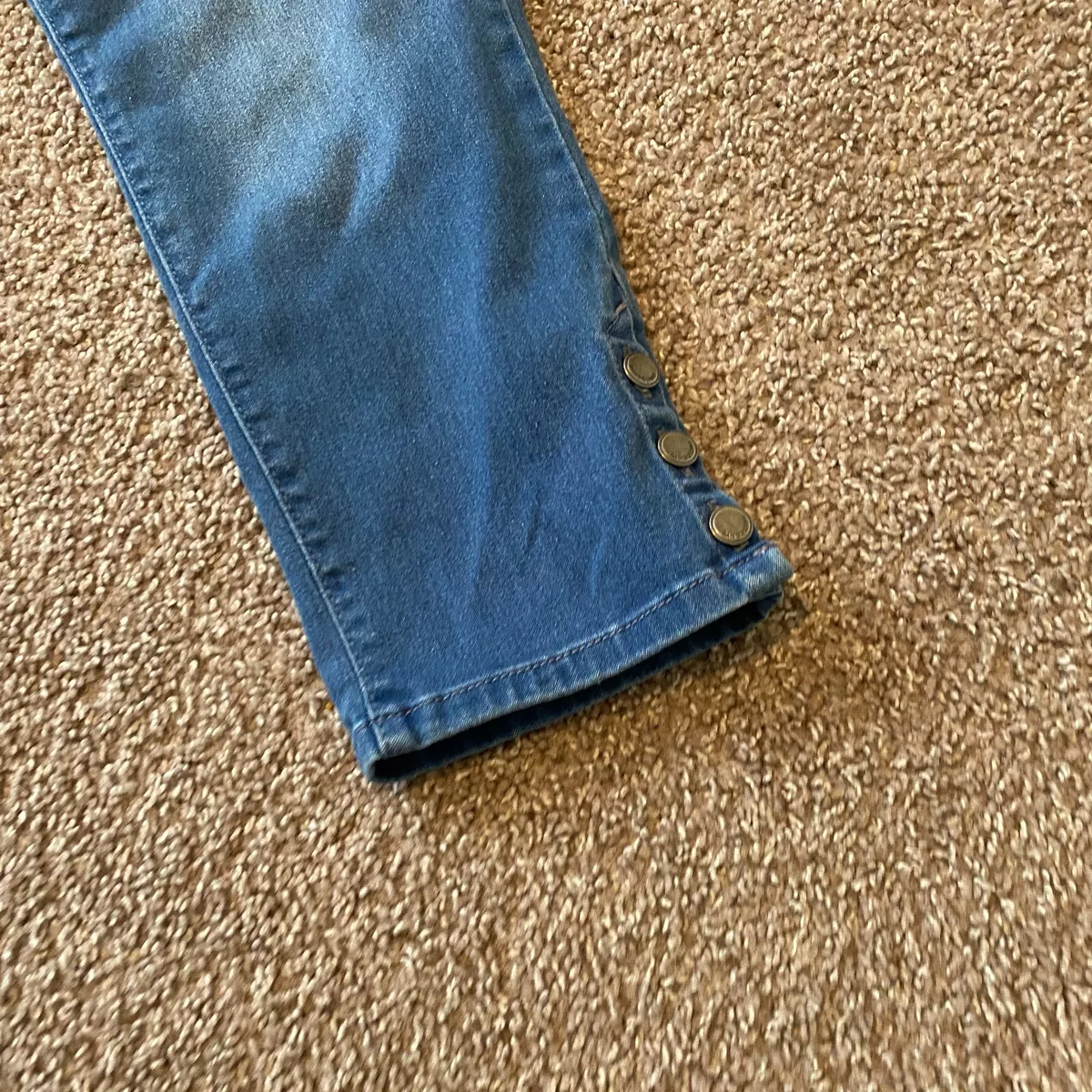 Bandolino Womens Selene Medium Wash Mid Rise Cropped Jeans Size 6