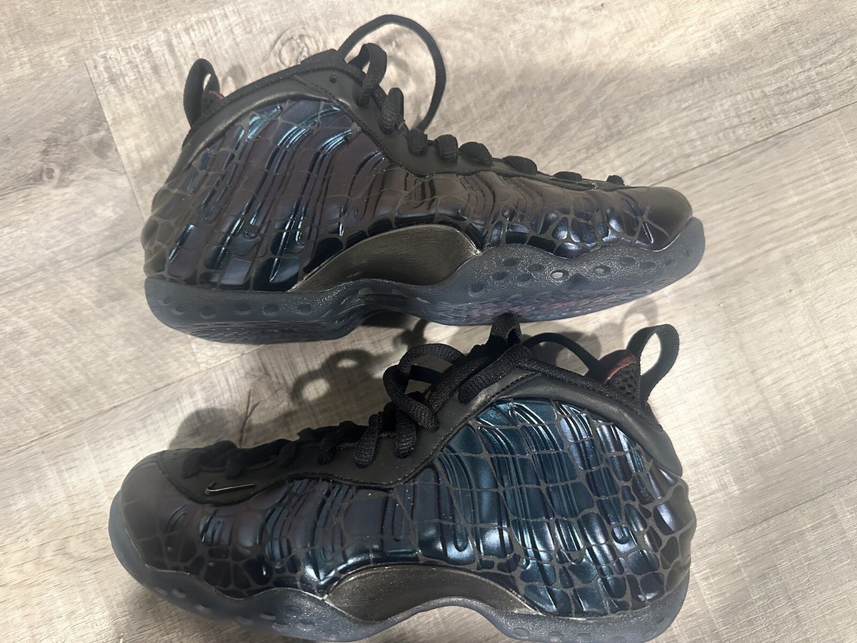 Size 4 - Nike Tekken 8 x Air Foamposite One Premium Kazuya