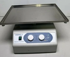 VWR Rocking Platform 10860-780