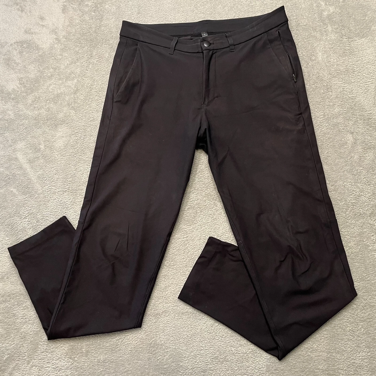 Lululemon Chino Pants Men's 33 Black 100% Polyester Slash Pockets Classic Preppy