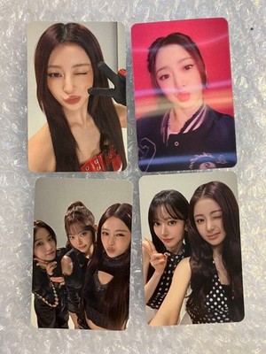 Official　LE SSERAFIM VR INVITATION Photo Card　Yunjin