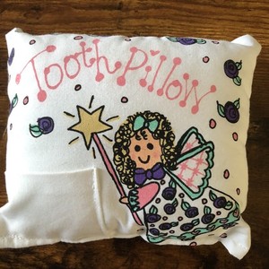 Vintage Tooth Fairy Pillow White w/Pocket for Kids
