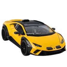 Modellino auto 1/18 Lamborghini Huracan Sterrato pressofuso auto giocattolo per ragazzi bambino giallo