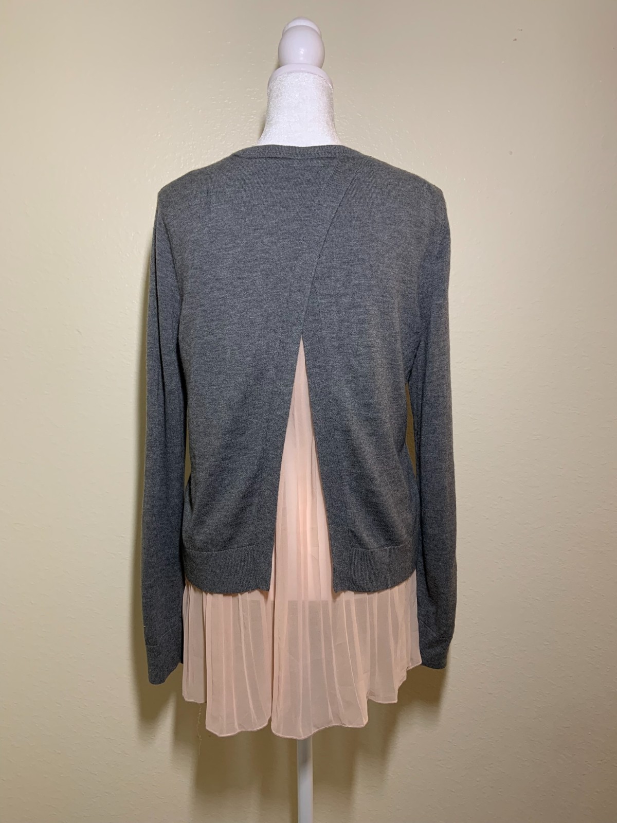 Chelsea28 Balletcore Sweater Gray Pink Split Back… - image 2